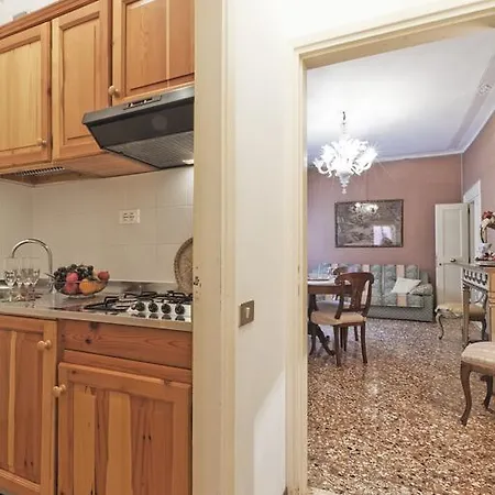 Palazzetto San Lio, Rialto Apartmán Benátky