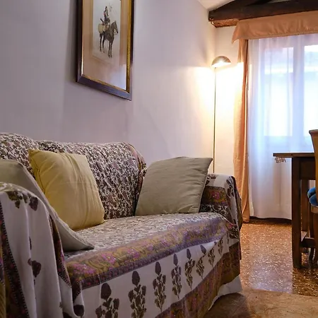 Apartament Palazzetto San Lio, Rialto *