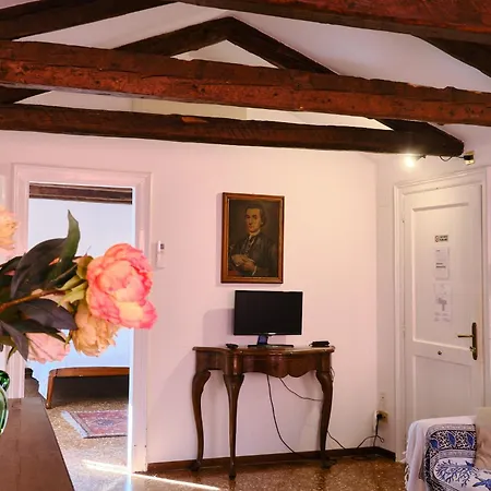 Palazzetto San Lio, Rialto