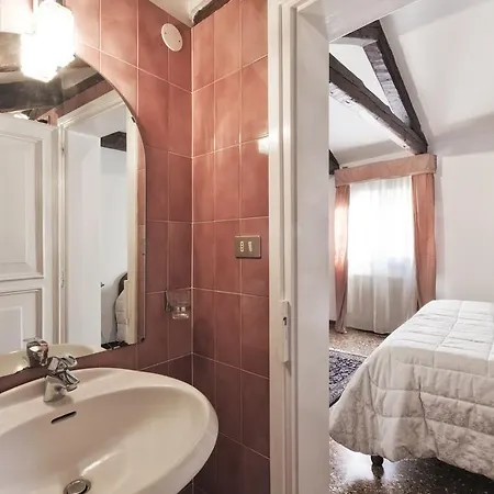 Palazzetto San Lio, Rialto Apartamento