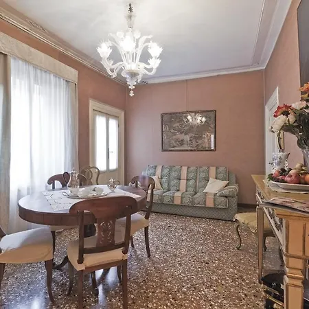 Palazzetto San Lio, Rialto