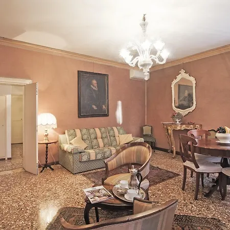 Palazzetto San Lio, Rialto *